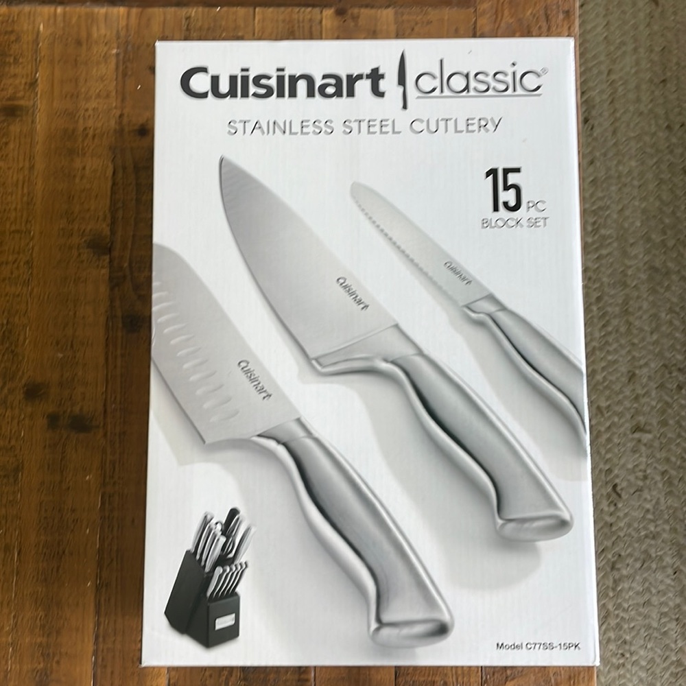 UNOPENED Cuisinart stainless steel 15 piece